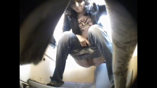 скрытая камера женский туалет