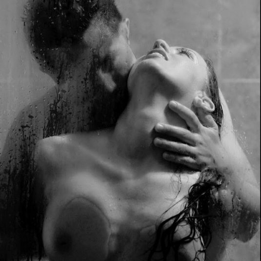 Страстные объятия