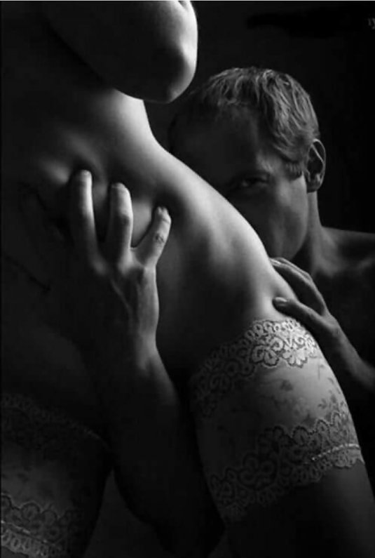 Красивые эротические ласки