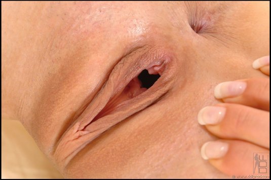 Широко раскрытая вагина