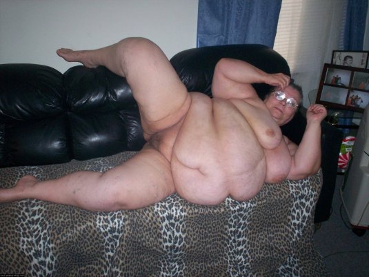 Толстые женщины за 50 голые