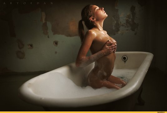 Фотосессия в Советской ванной ню