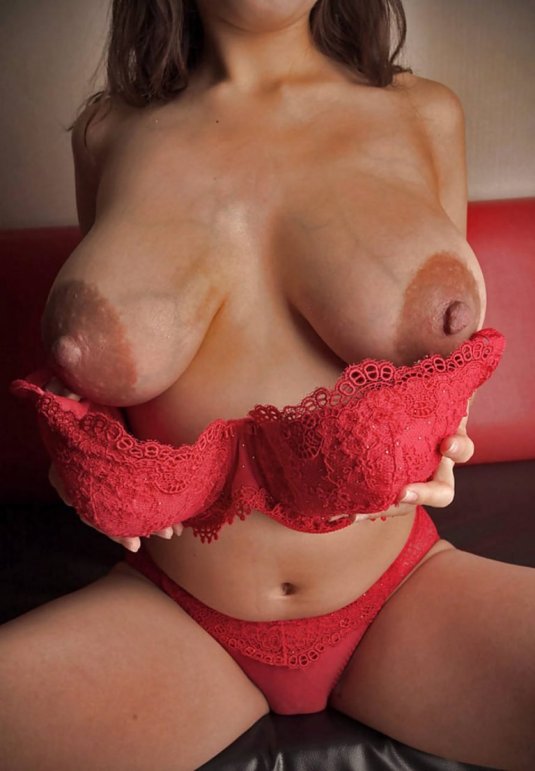 Грудь с большими ореолами