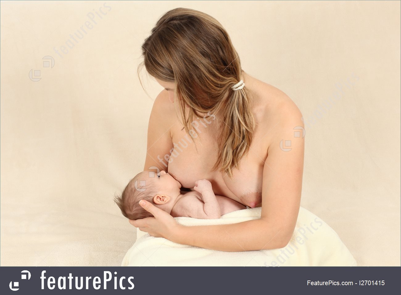 беременные голые и кормящие фото 28
