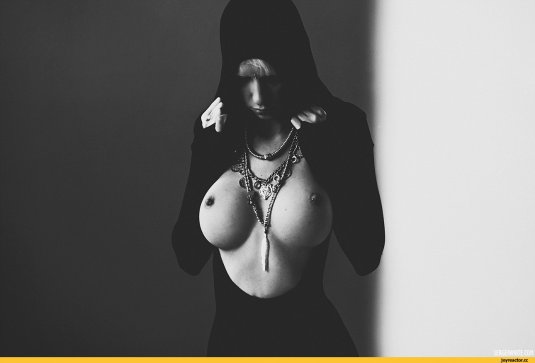 Мария Мишель Адамкевич голая