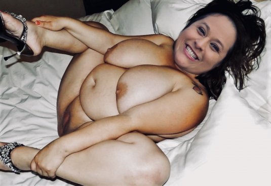 Очень пышные голые женщины