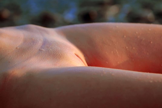 Лобок в купальниках частное