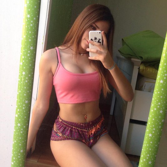 Стройная дама в самом соку