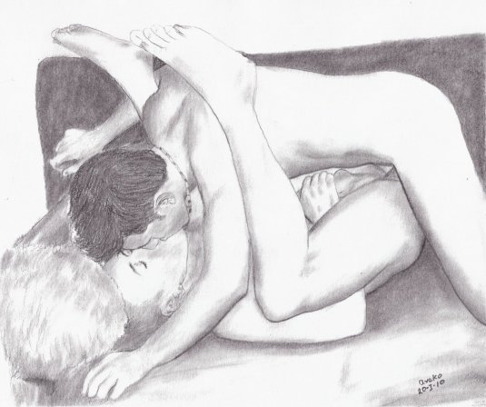 Мужчины ебутся стоя рядком