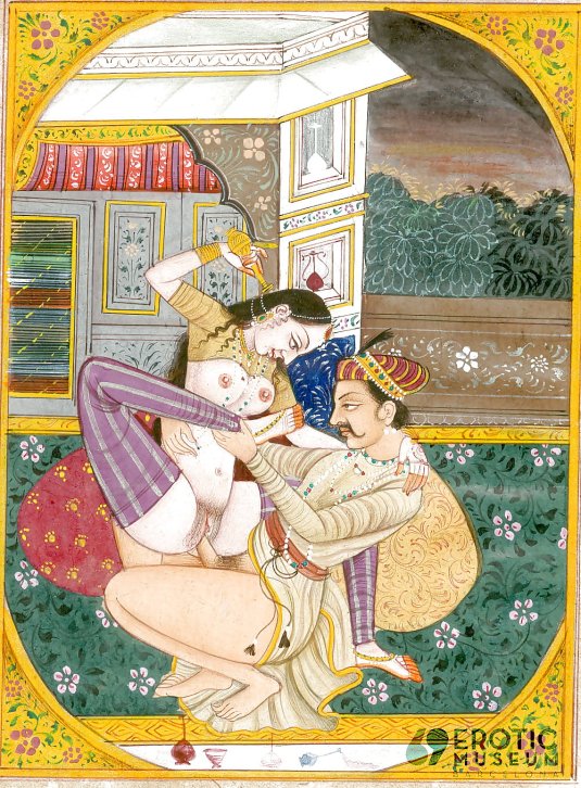 Красивый анал с двумя девушками