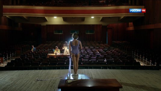 Анна кошмал сцены