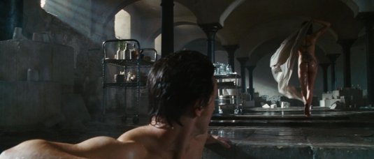 Анджелина Джоли особо опасен голая