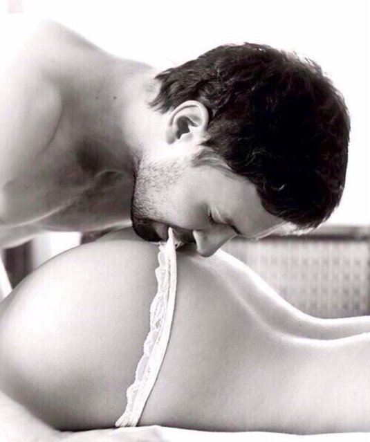 Связали и вылизали попку