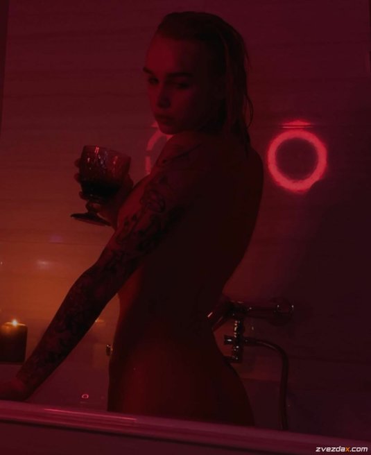 Диана шурыгина голая в ванной