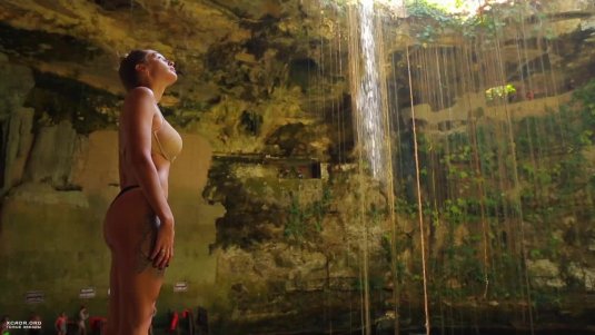 Настя Ивлиева в Нижнем белье