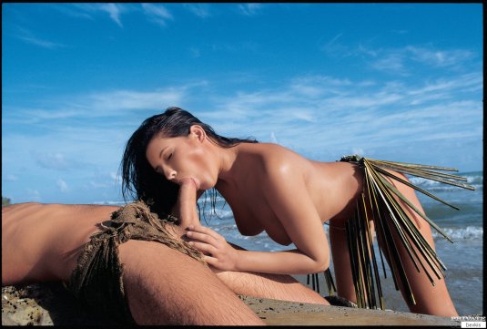 Эротический фильм море