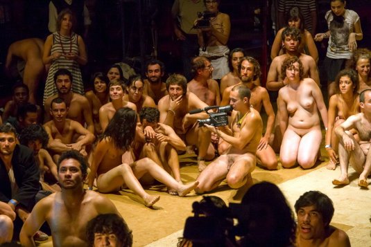 Bridgette b трах в кинотеатре