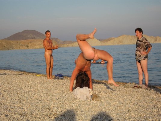 Семейный нудийский пляж Крым