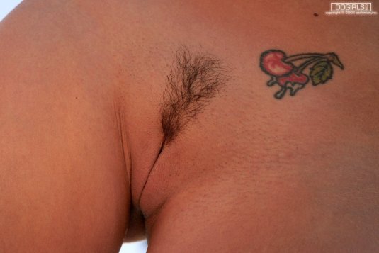 Интимная стрижка женская