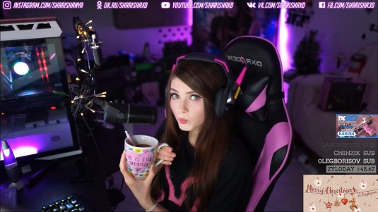 СТРИМЕРШИ рыжая Люся селфи