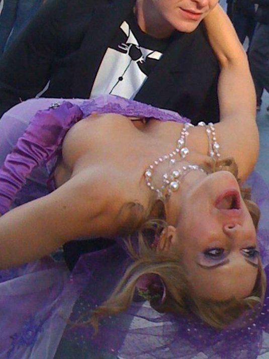 Эротические казусы звезд