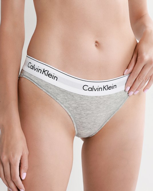 Парень и девушка пошлости