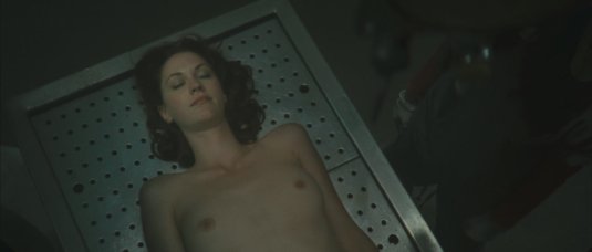 Лорен ли Смит обнаженка