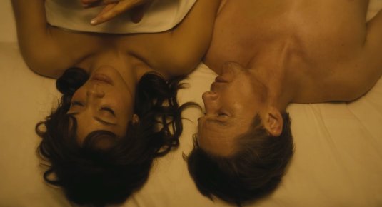 Тразалась кллегойх и клиенткой порнофильм