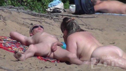Подсмотренное на нудистком пляже