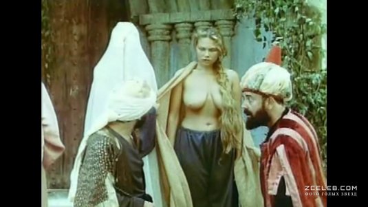 Роксолана пленница Султана грудь