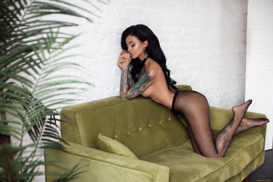 Анна Сахарова (Anya Sugar)