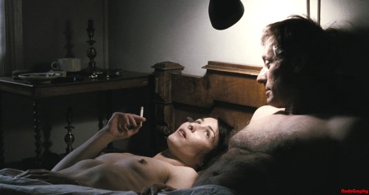 Нуми Рапас голая в фильмах