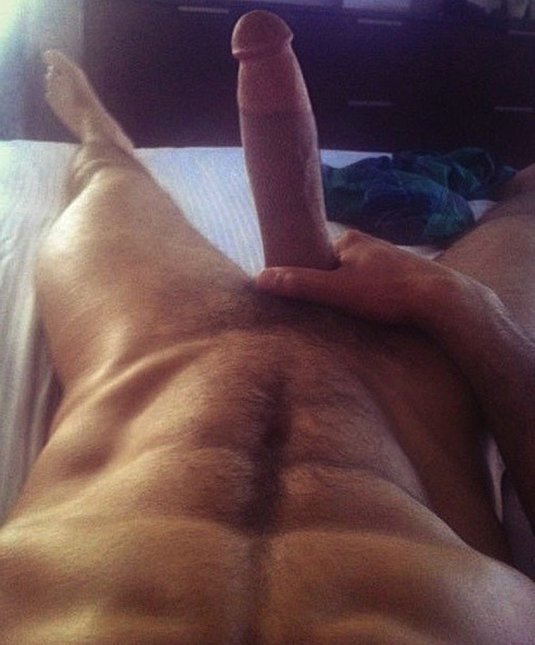 Красивый возбужденный член