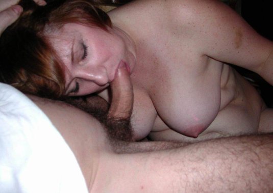 Домашний отсос от полненькой жены