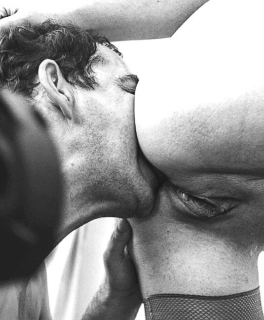 Куннилингус черно белое