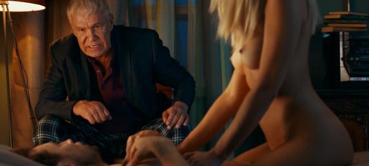 Гвинет Пэлтроу порнозвезда