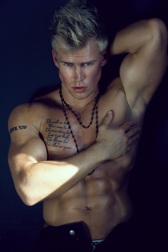 Красивые мужчины порноактеры