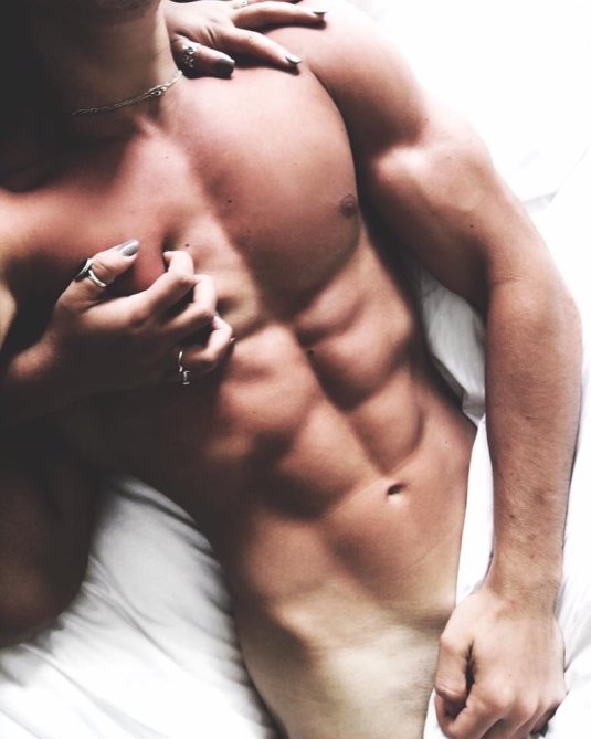 Самые красивые голые парни