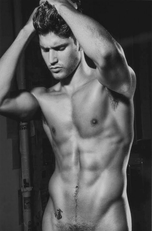 Накаченный торс