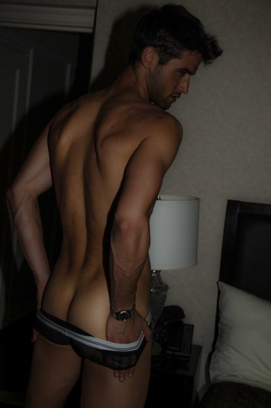 Голые парни Любительское