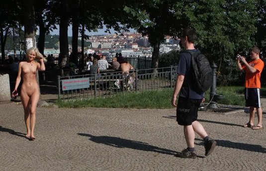 Публичное обнажение