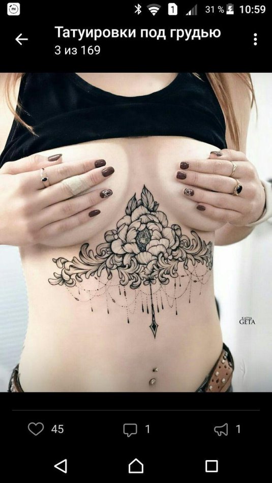 Тату под грудь