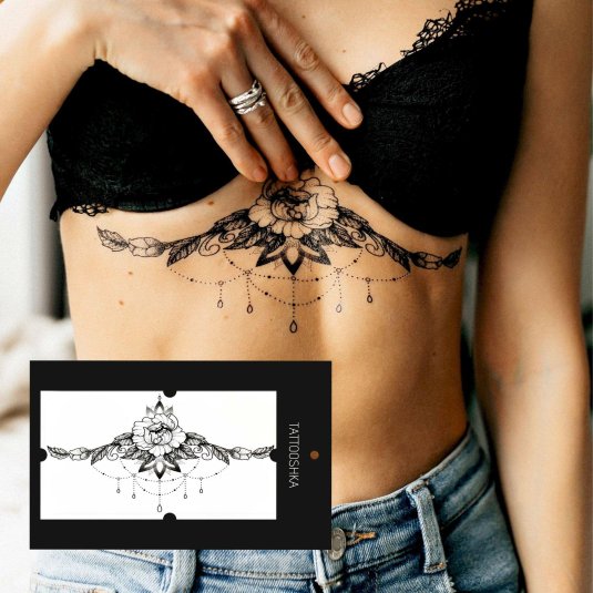 Тату под грудью женские