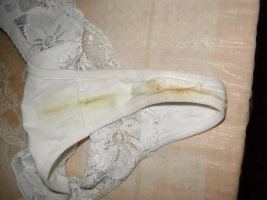 Грязные женские трусики
