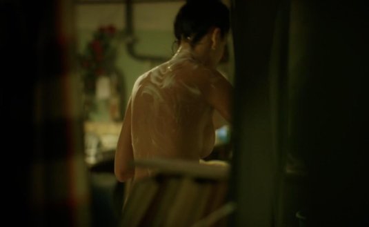 Равшана куркова ню