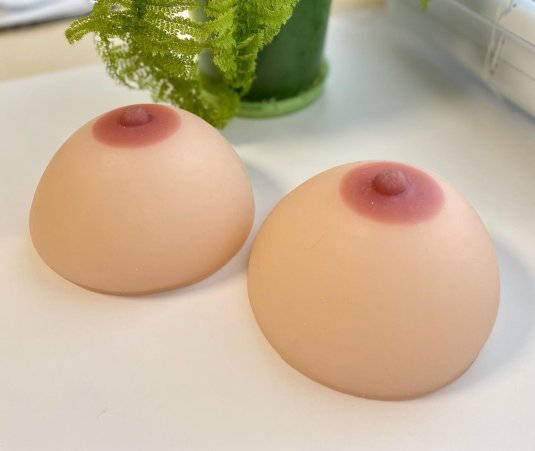 Силиконовая грудь накладная реалистичная