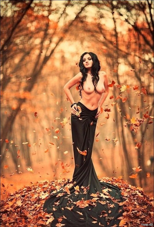 Осенняя фотосессия в стиле ню
