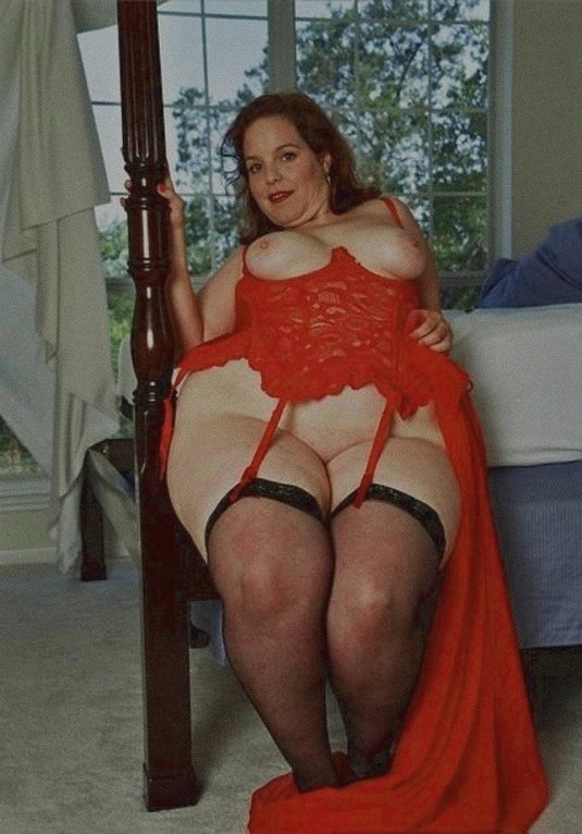 Эшли алексис сайз плюс