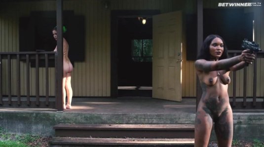 Голые женщины людоедки