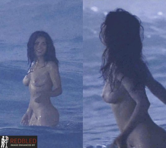 Сальма хайек в молодости голая